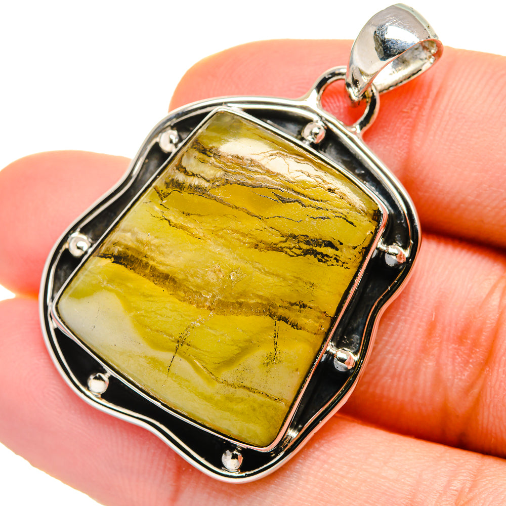 Yellow Agate Pendants handcrafted by Anasilvercos - PD17560