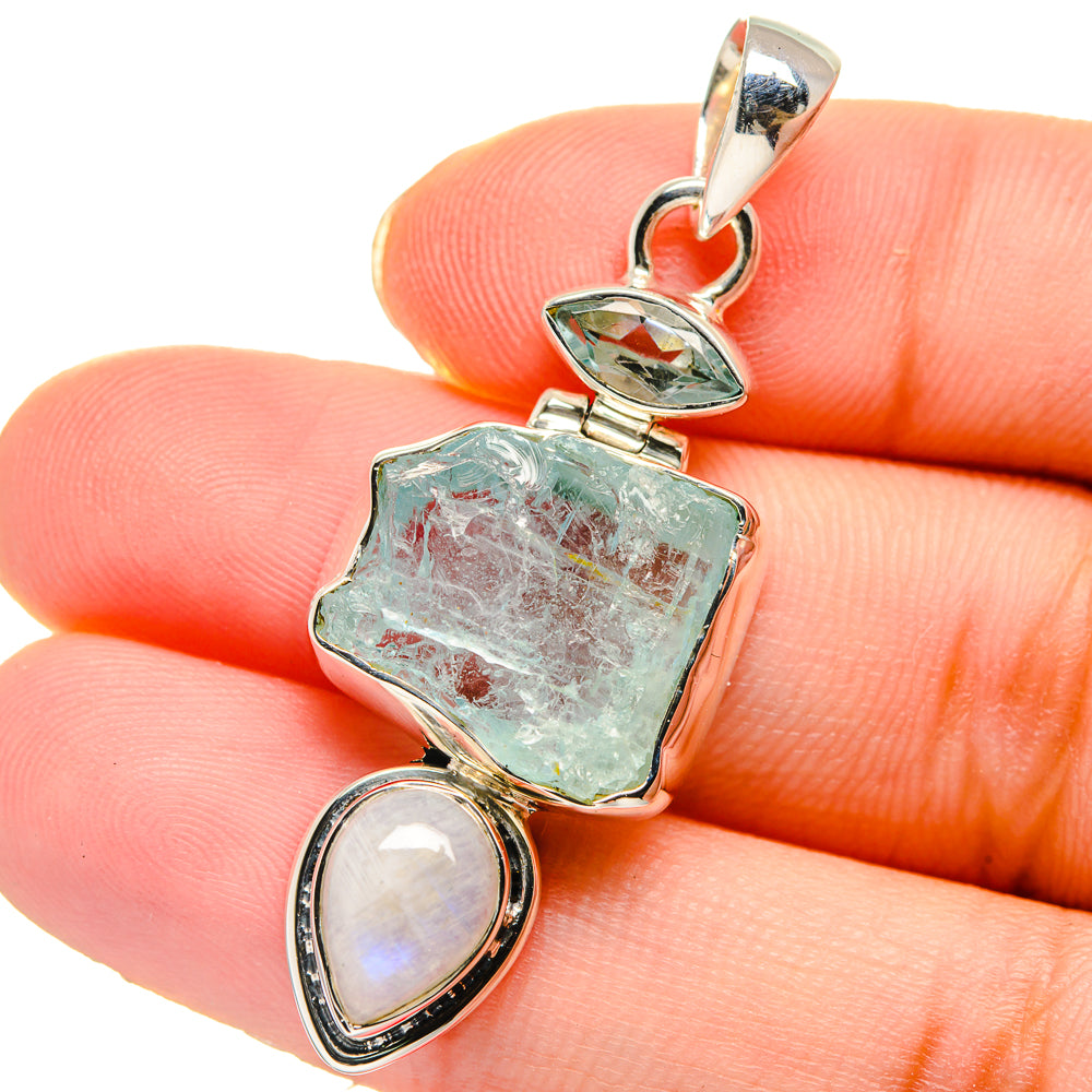 Aquamarine Pendants handcrafted by Anasilvercos - PD17621