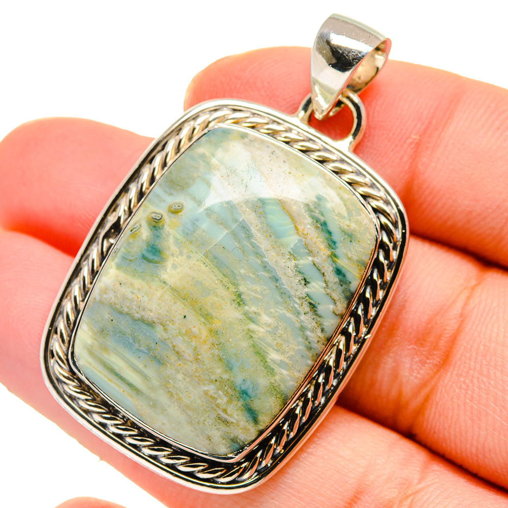 Blue Scheelite Pendants handcrafted by Anasilvercos - PD17633