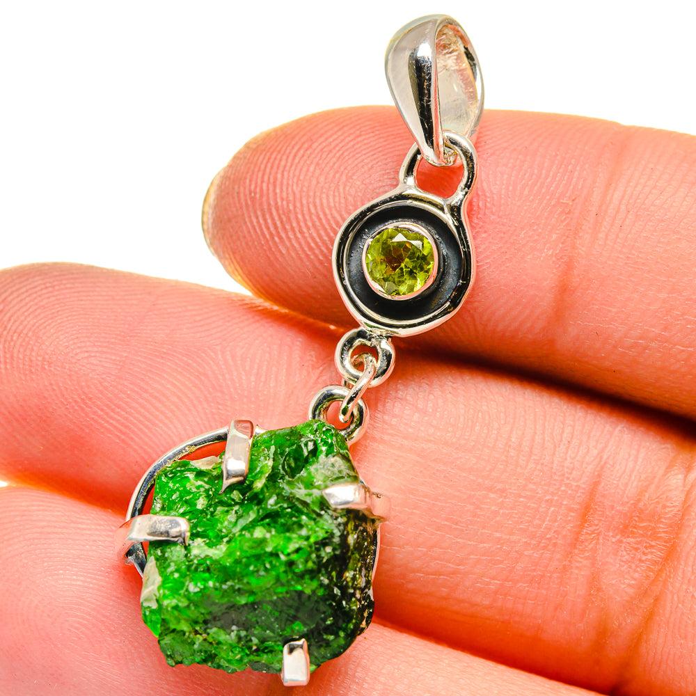 Chrome Diopside Pendants handcrafted by Anasilvercos - PD17776