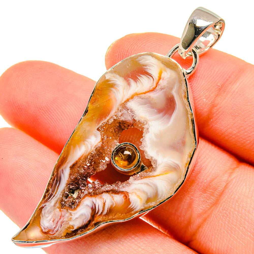 Occo Geode Pendants handcrafted by Anasilvercos - PD17865
