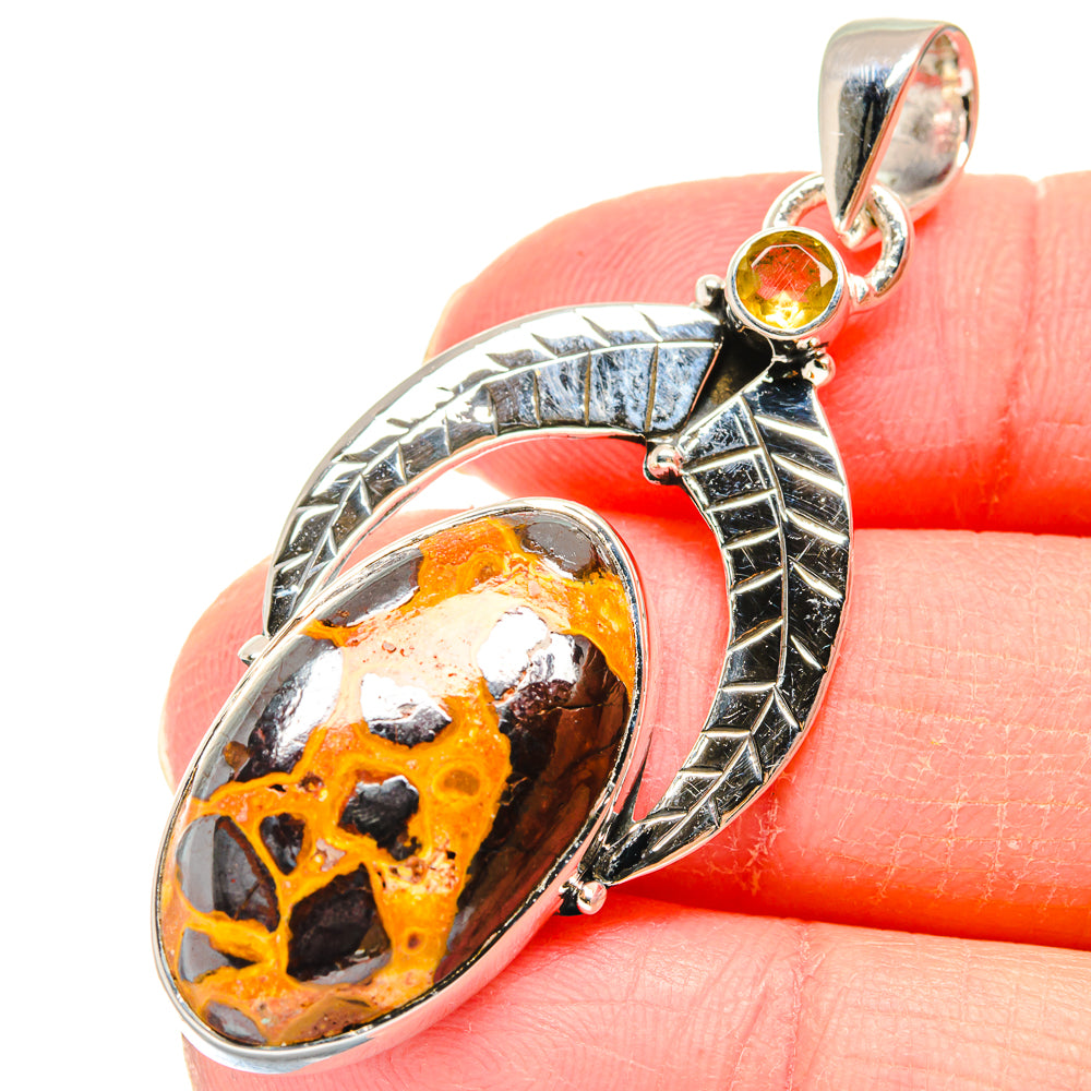Bauxite Pendants handcrafted by Anasilvercos - PD18032