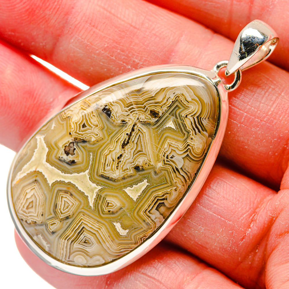 Laguna Lace Agate Pendants handcrafted by Anasilvercos - PD18239