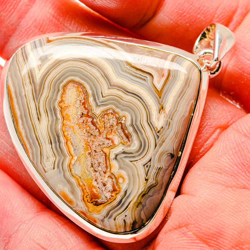 Laguna Lace Agate Pendants handcrafted by Anasilvercos - PD18241