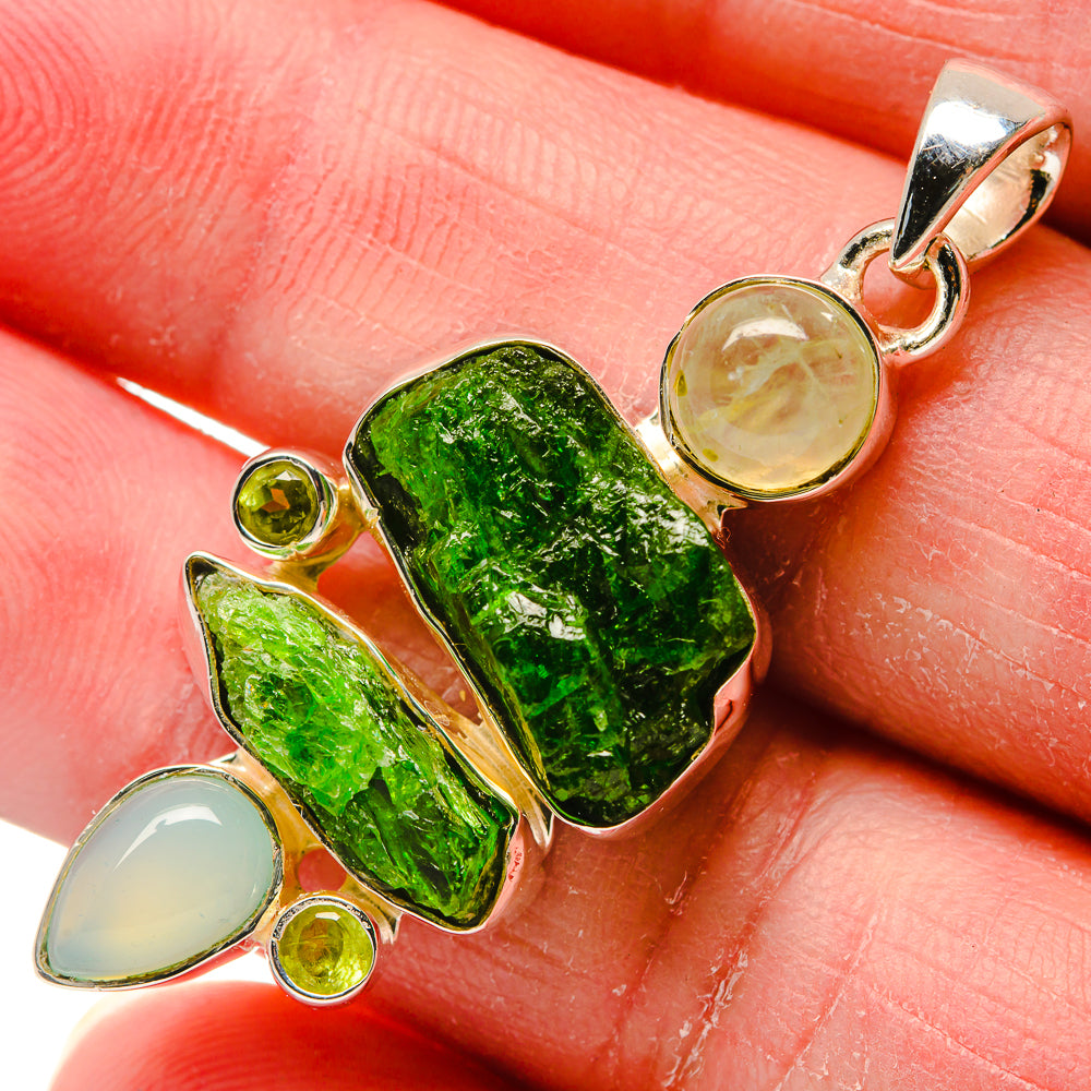 Chrome Diopside Pendants handcrafted by Anasilvercos - PD18253