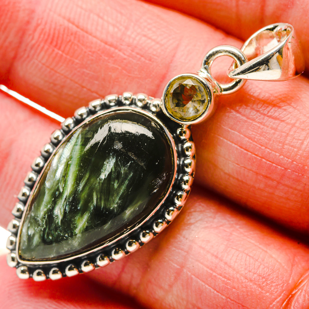 Seraphinite, White Quartz Pendants handcrafted by Anasilvercos - PD18306