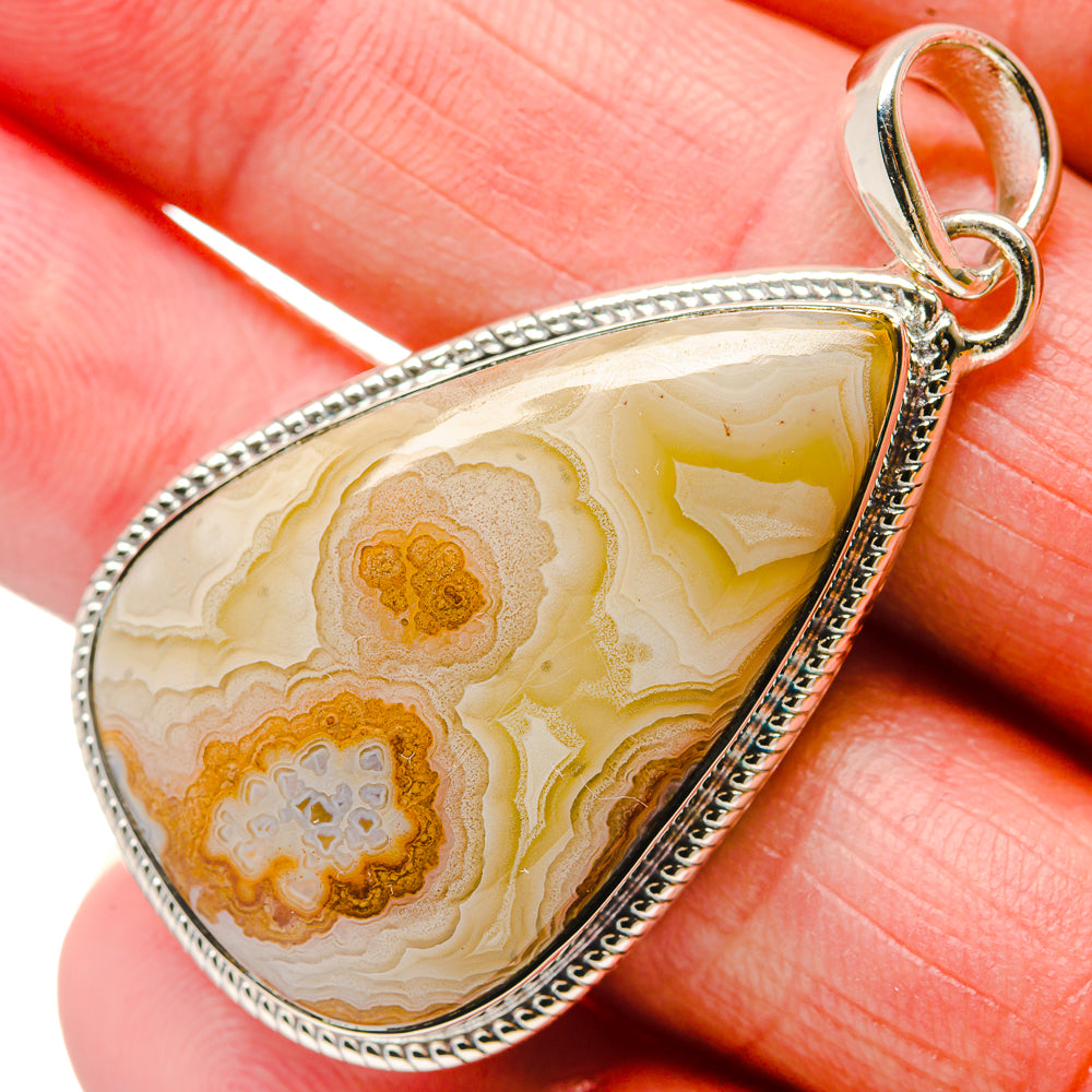 Laguna Lace Agate Pendants handcrafted by Anasilvercos - PD18349