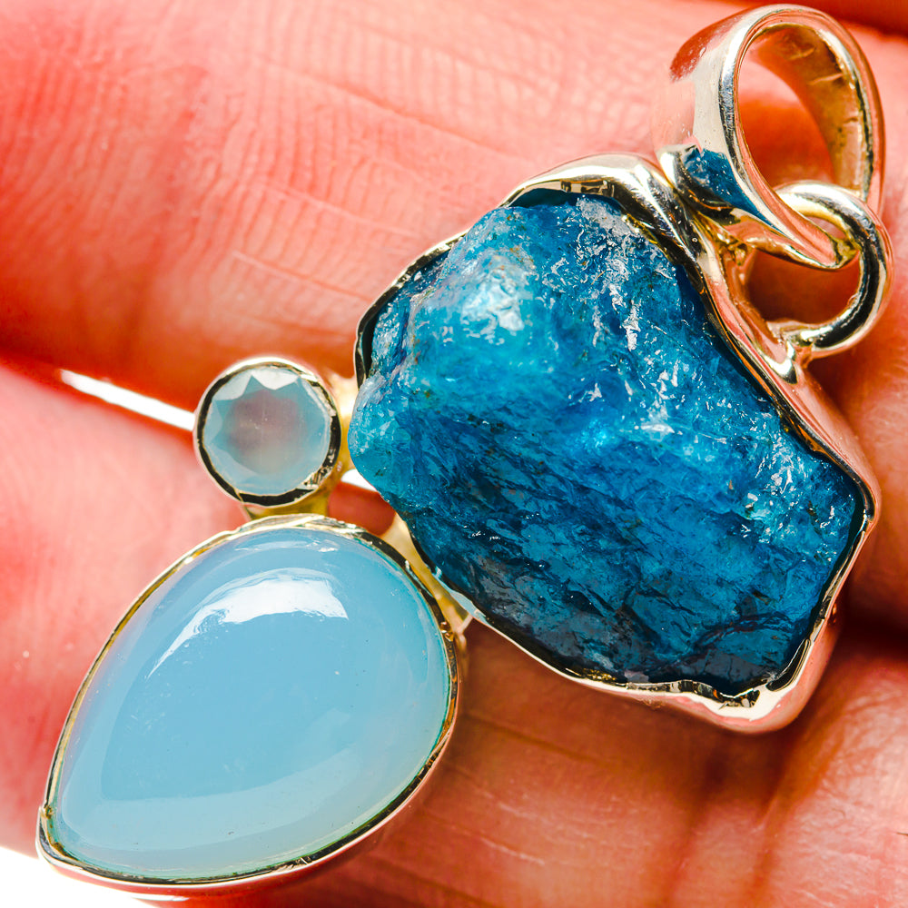 Apatite Pendants handcrafted by Anasilvercos - PD18367