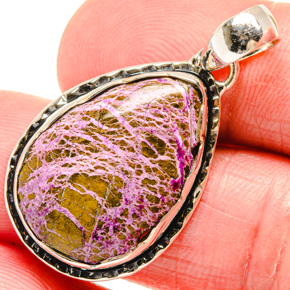 Stichtite Pendants handcrafted by Anasilvercos - PD18497