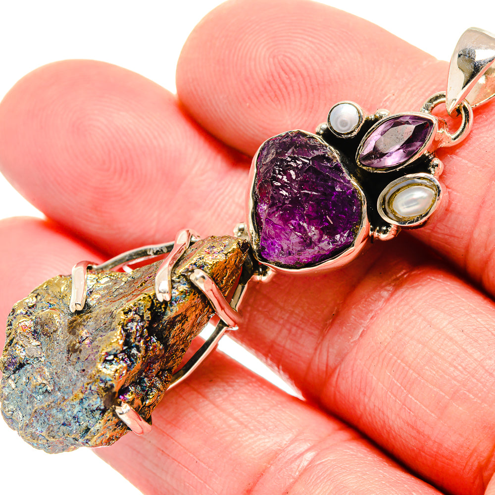 Titanium Druzy Pendants handcrafted by Anasilvercos - PD18521