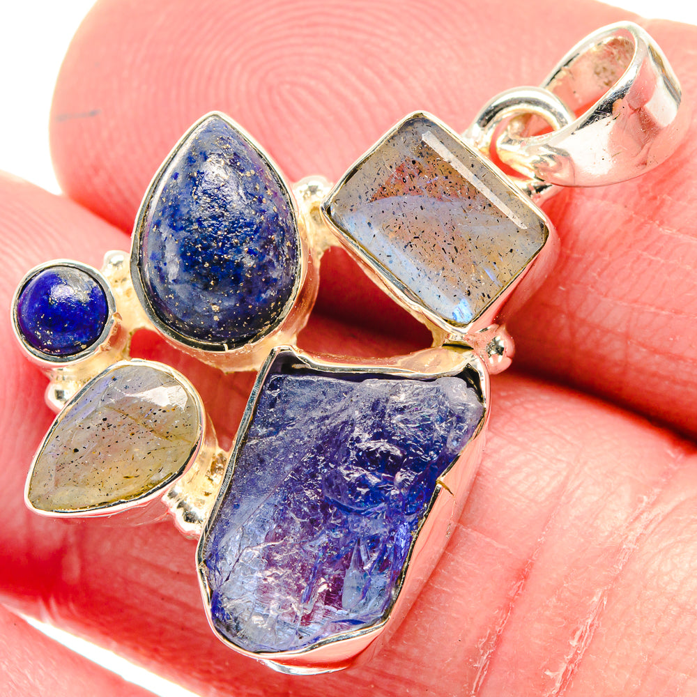 Tanzanite Pendants handcrafted by Anasilvercos - PD18768