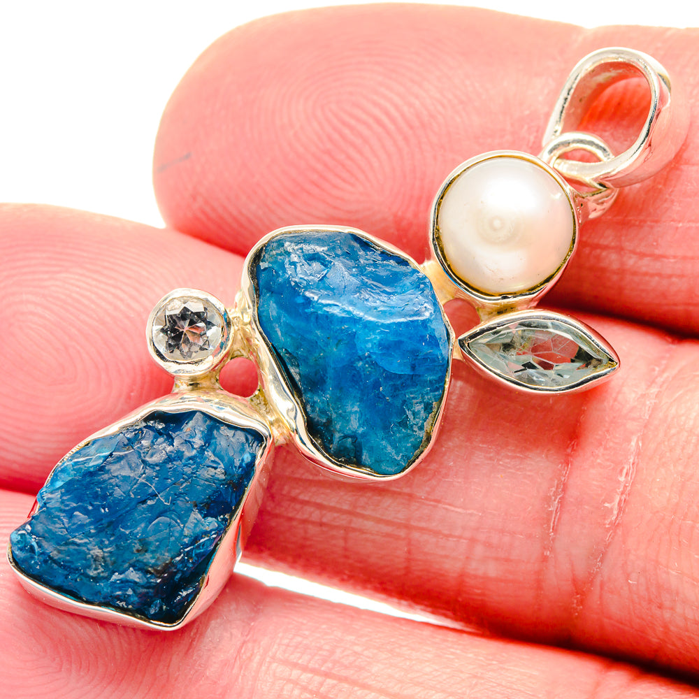 Apatite Pendants handcrafted by Anasilvercos - PD18795