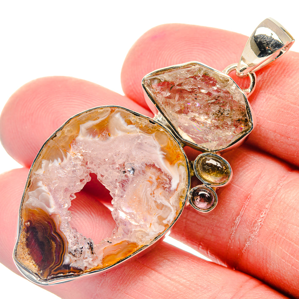 Occo Geode Pendants handcrafted by Anasilvercos - PD18933