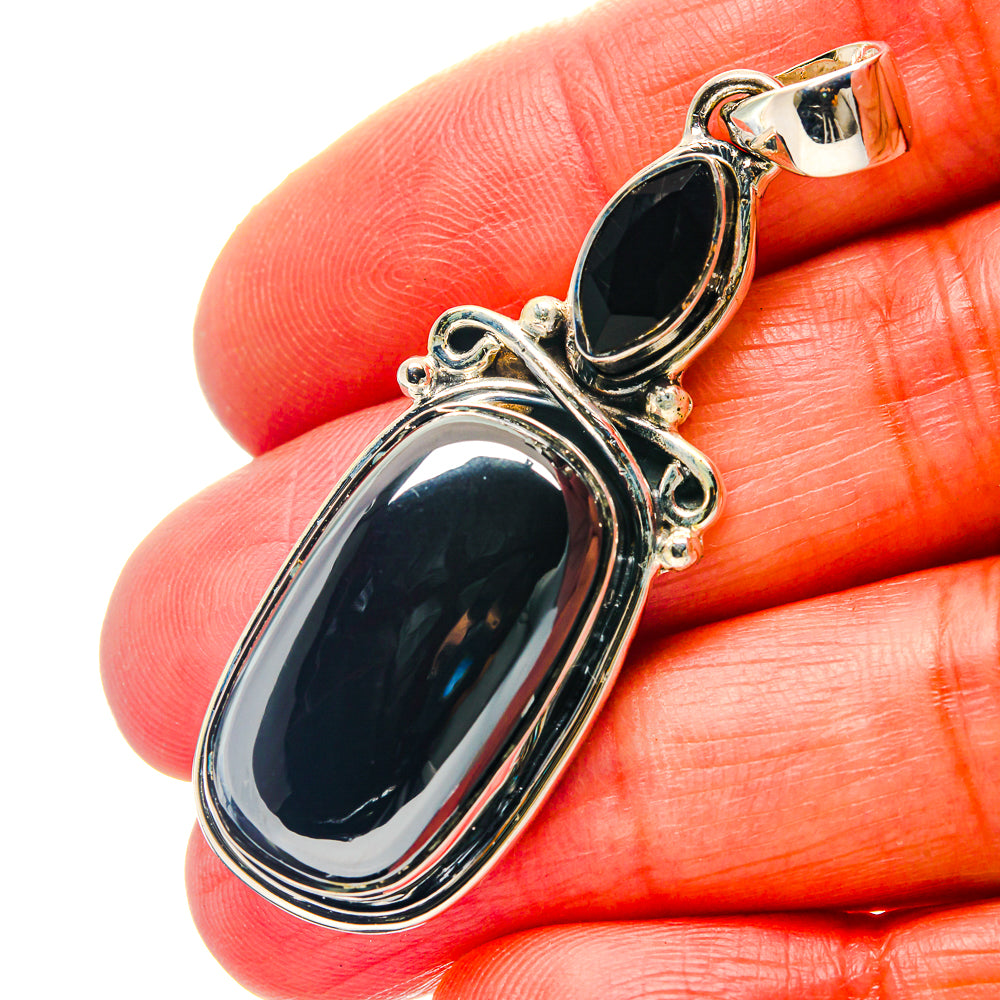 Hematite Pendants handcrafted by Anasilvercos - PD19016