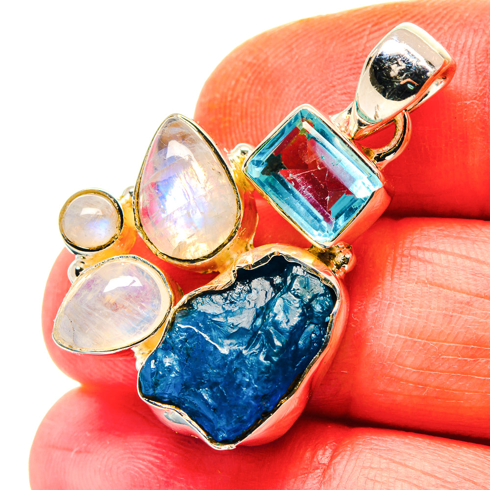 Apatite Pendants handcrafted by Anasilvercos - PD19148