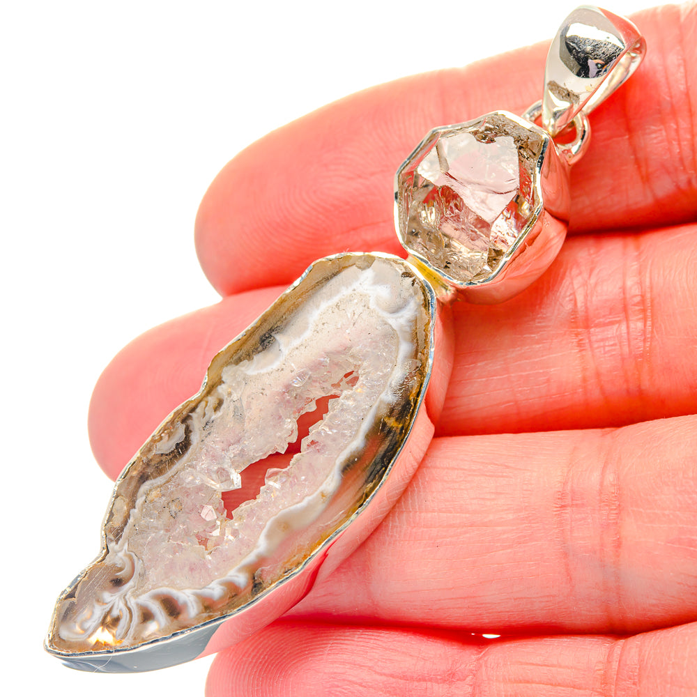 Occo Geode Pendants handcrafted by Anasilvercos - PD19273