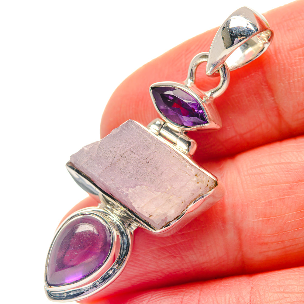 Kunzite Pendants handcrafted by Anasilvercos - PD19298