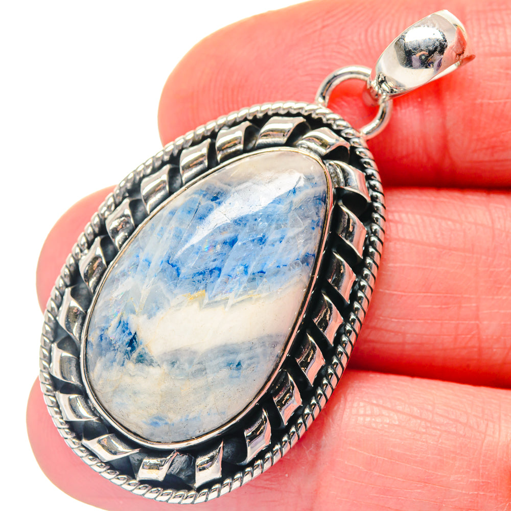 Blue Scheelite Pendants handcrafted by Anasilvercos - PD19343