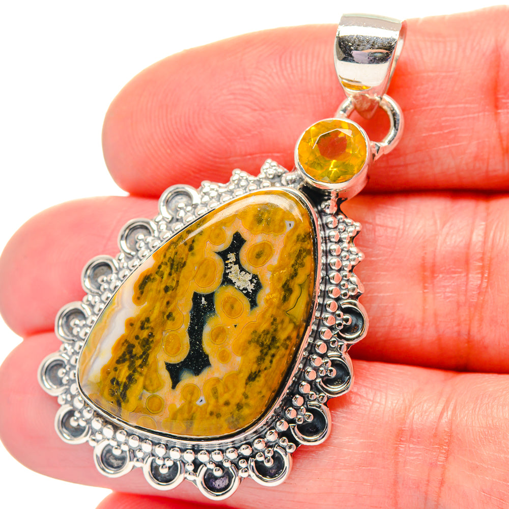 Rainbow Moonstone Pendants handcrafted by Anasilvercos - PD19441