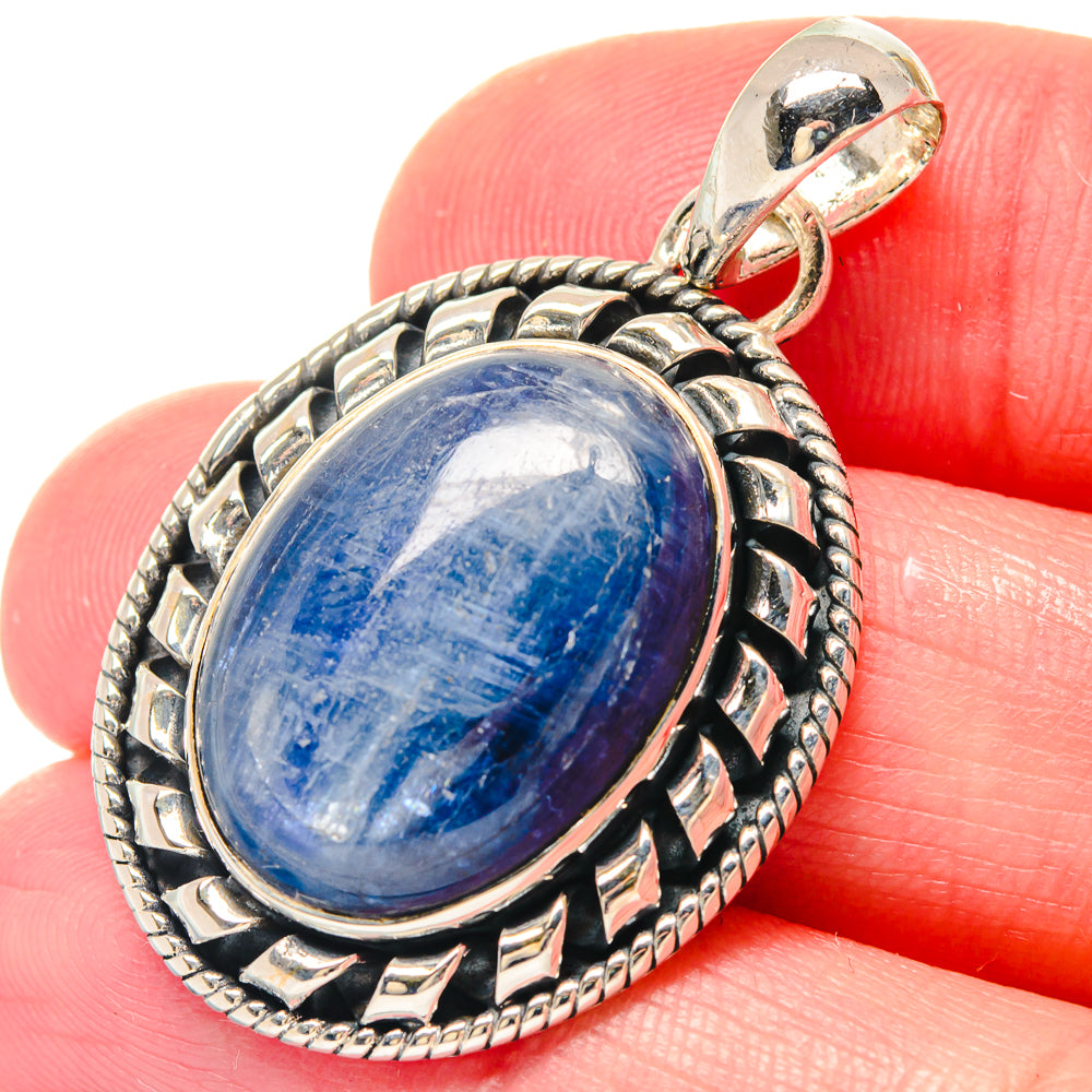 Labradorite Pendants handcrafted by Anasilvercos - PD19452