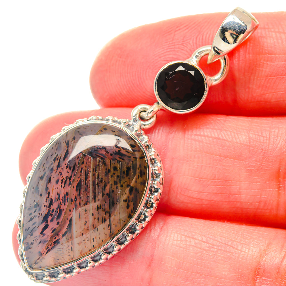 Black Onyx Pendants handcrafted by Anasilvercos - PD19471