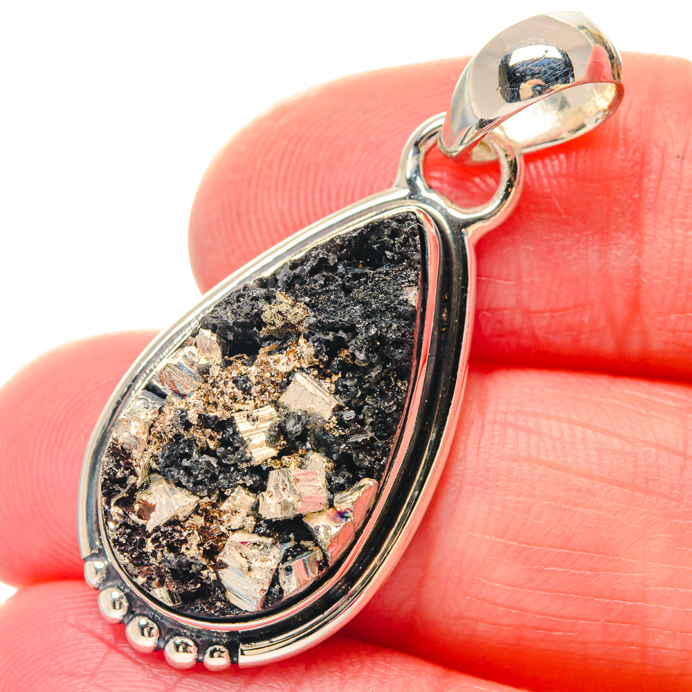 Sapphire Rings handcrafted by Anasilvercos - PD19506