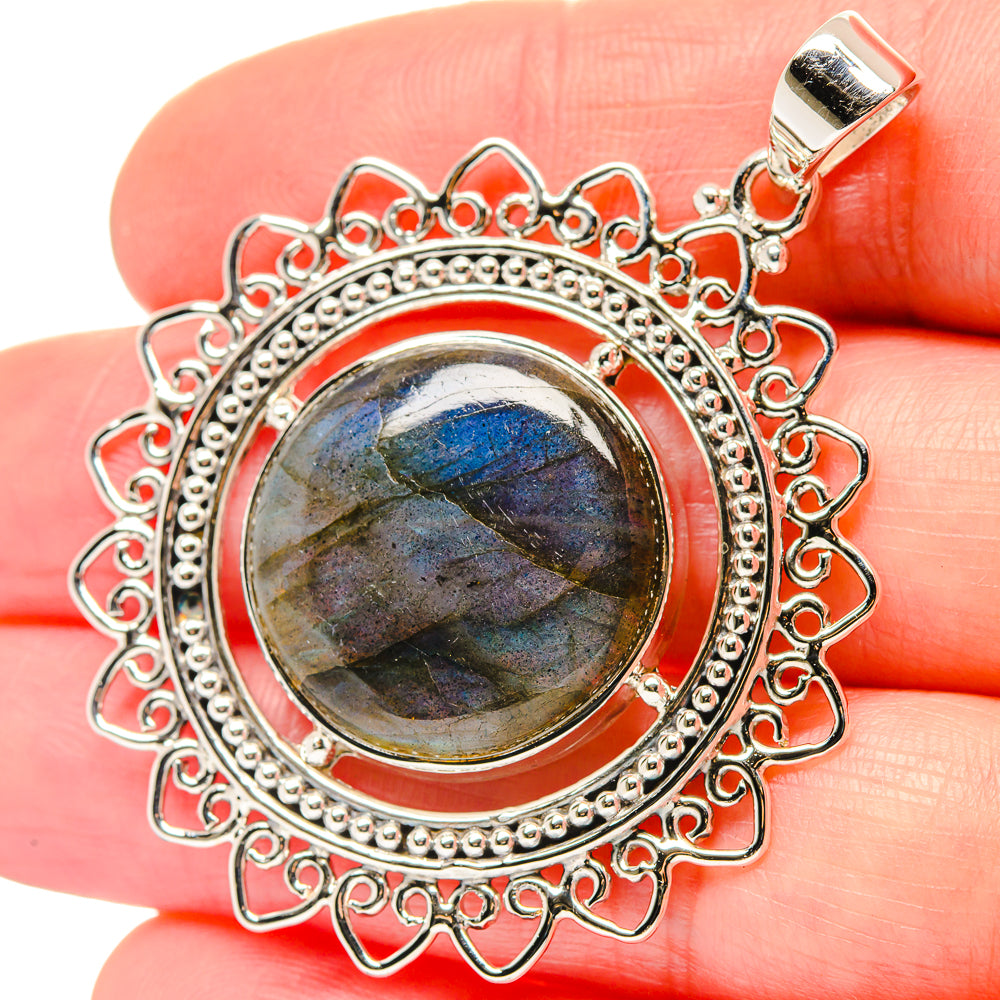 Labradorite Pendants handcrafted by Anasilvercos - PD19650