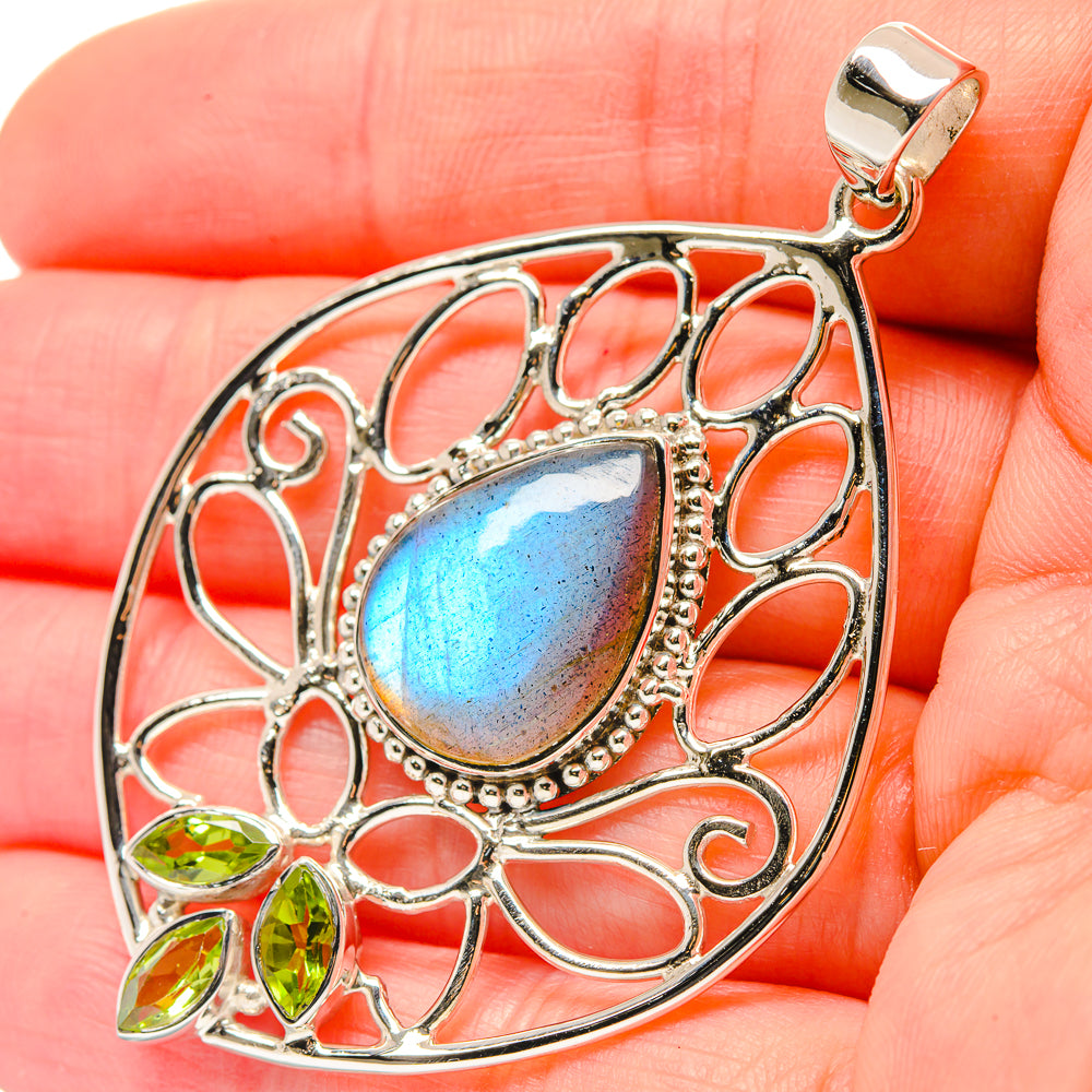 Labradorite Pendants handcrafted by Anasilvercos - PD19660