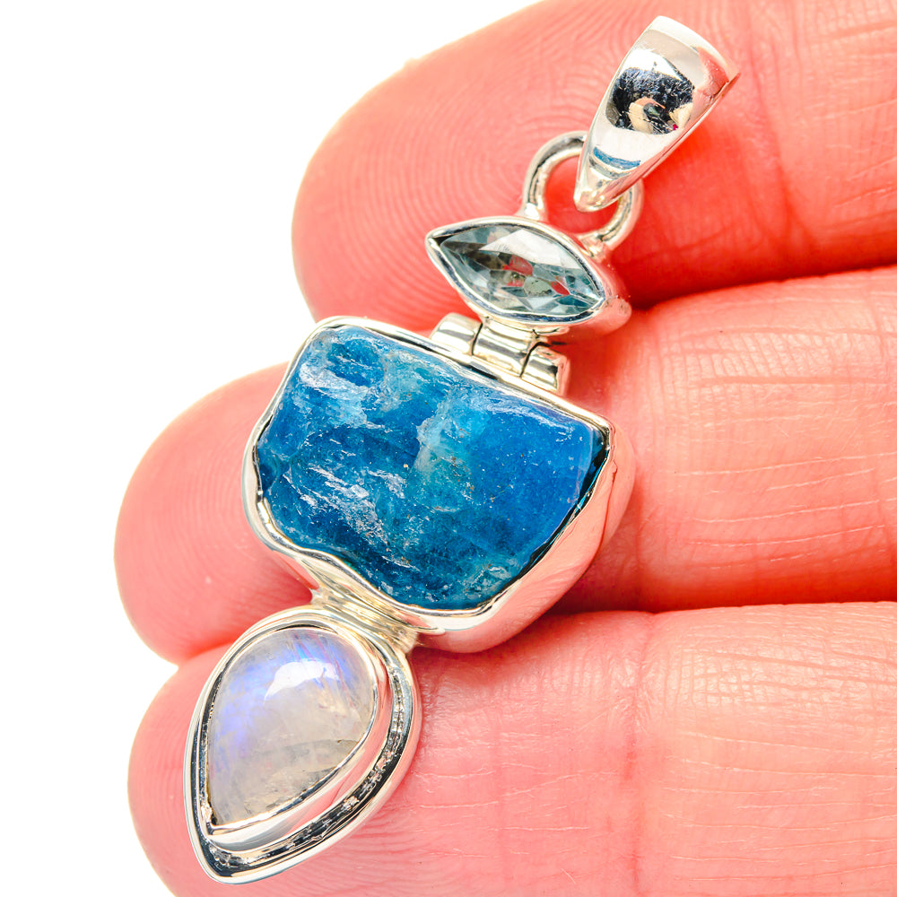 Apatite Pendants handcrafted by Anasilvercos - PD19706