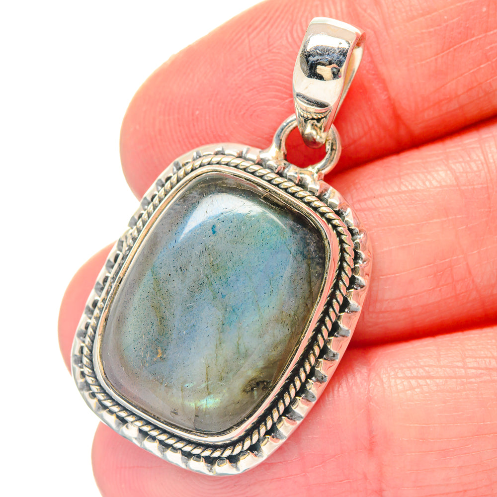 Labradorite Pendants handcrafted by Anasilvercos - PD19707
