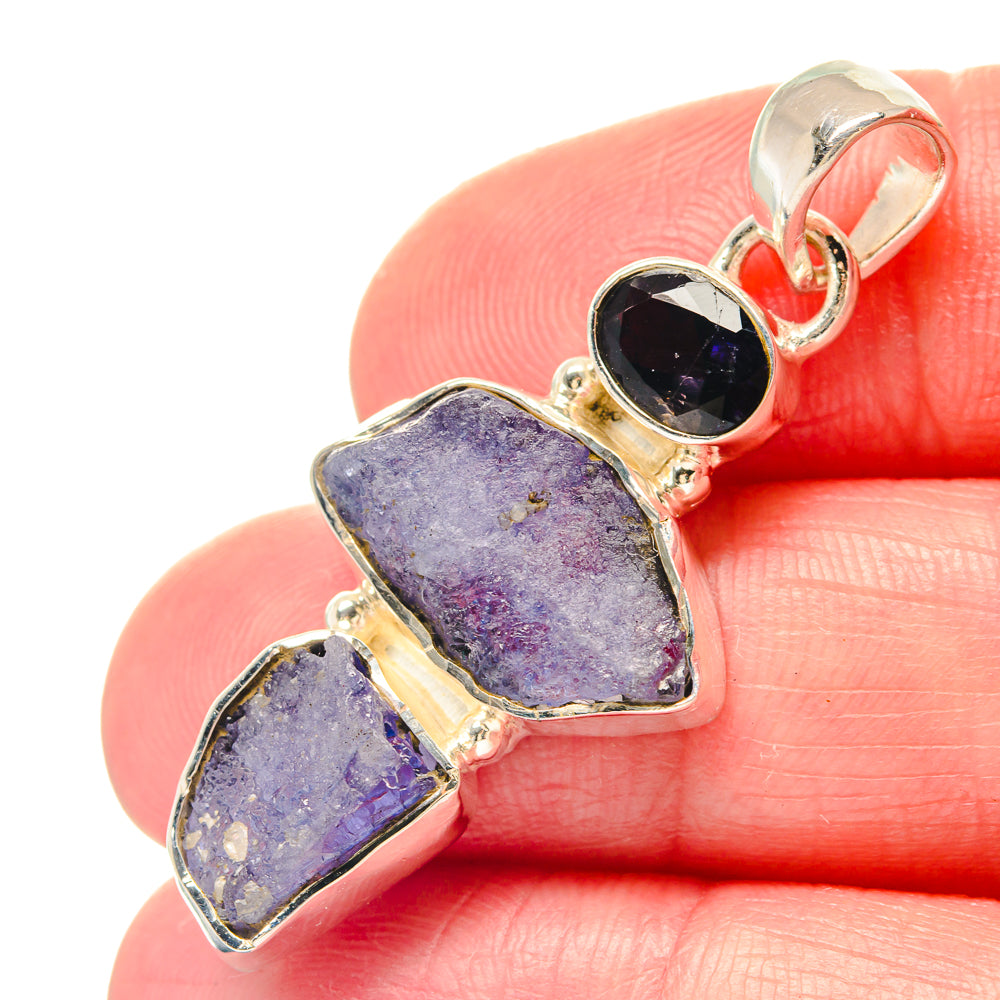 Tanzanite Pendants handcrafted by Anasilvercos - PD19762