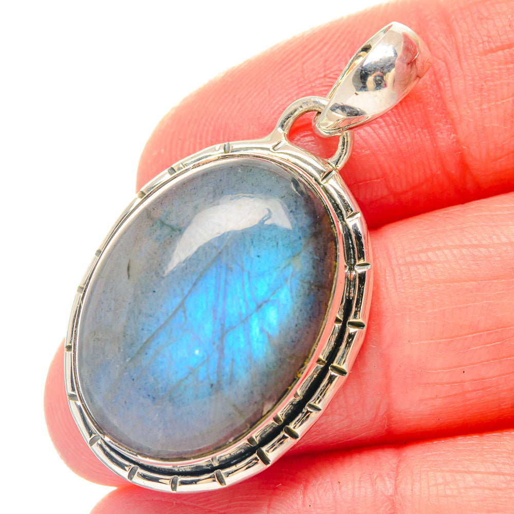 Labradorite Pendants handcrafted by Anasilvercos - PD19784