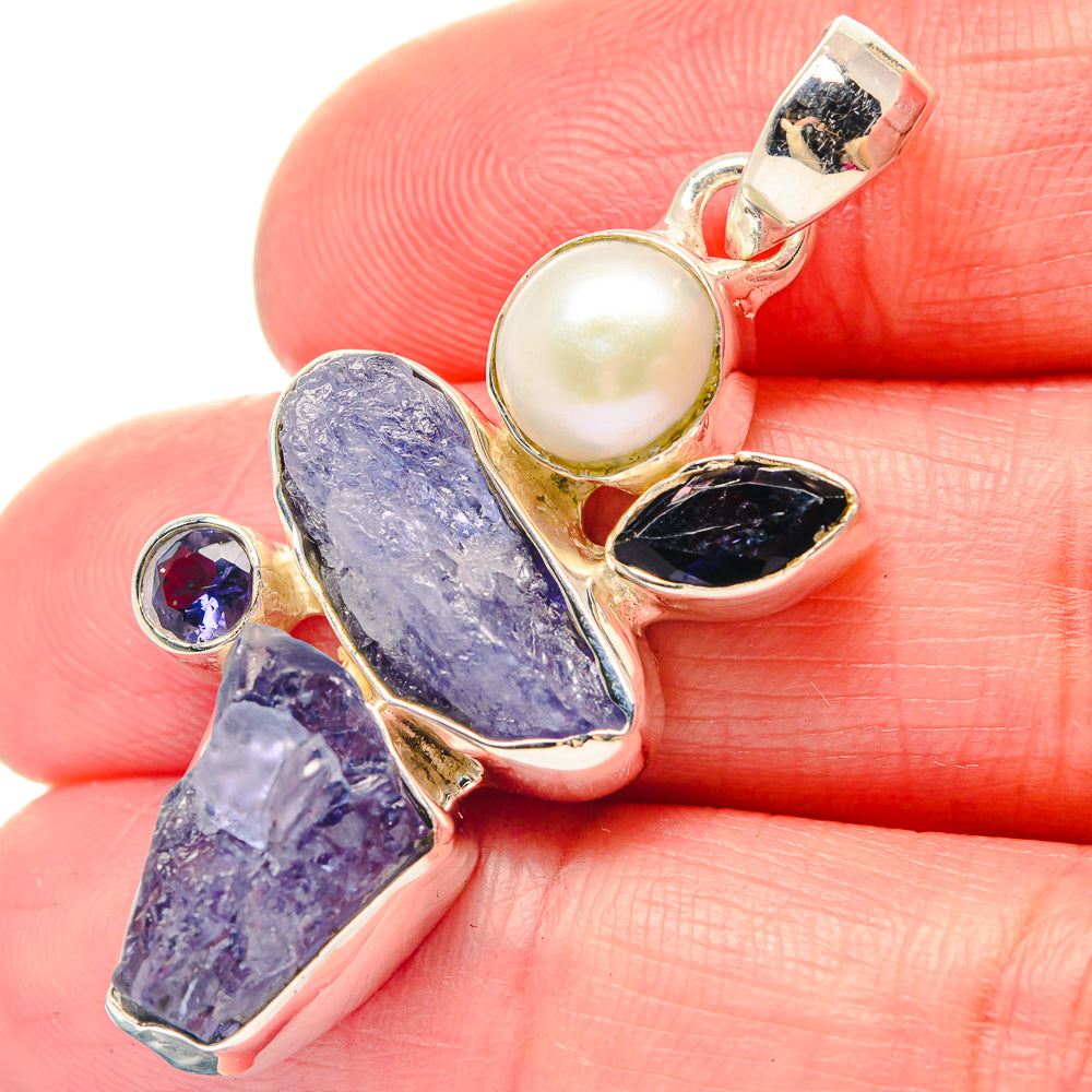 Tanzanite Pendants handcrafted by Anasilvercos - PD19799