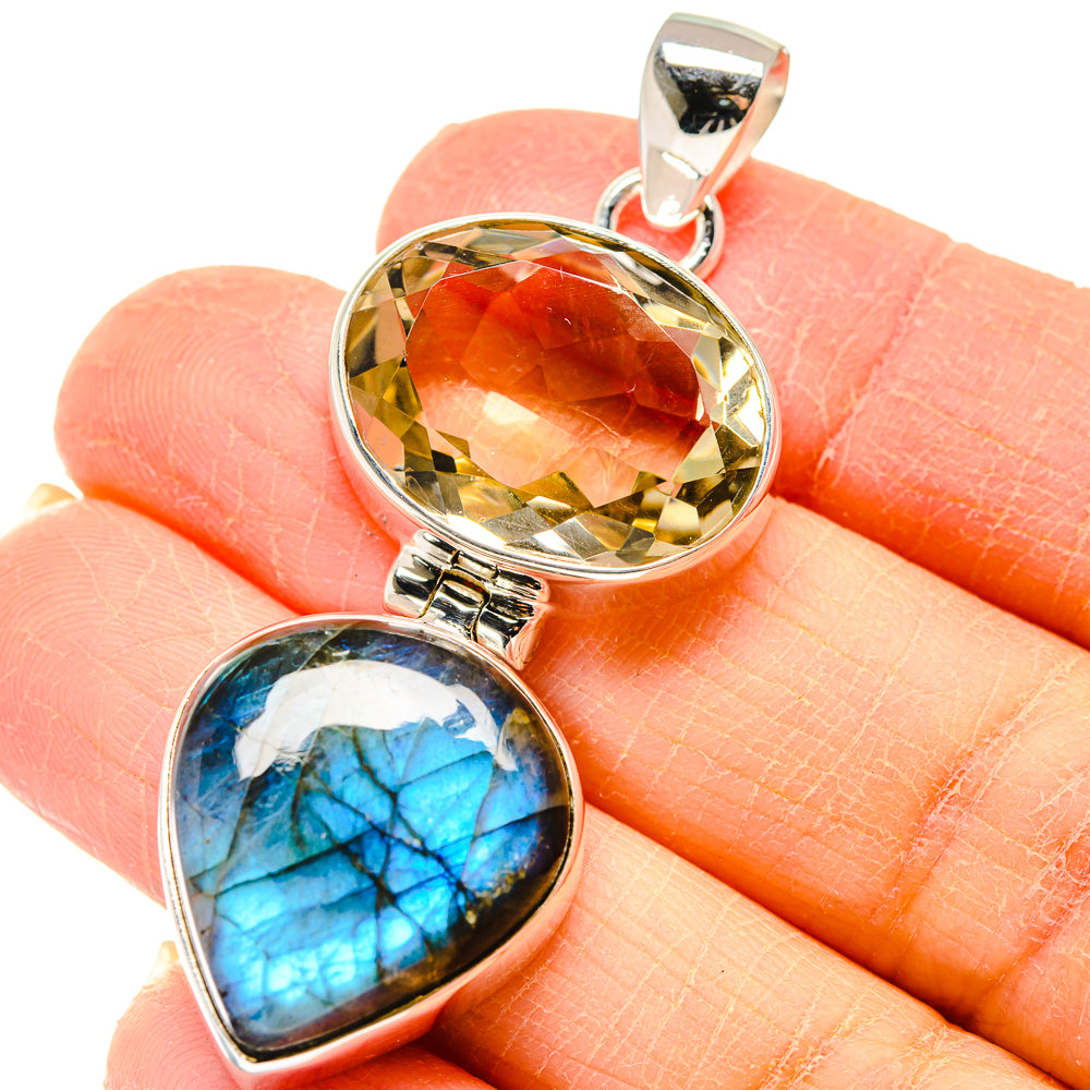 Labradorite Pendants handcrafted by Anasilvercos - PD19830