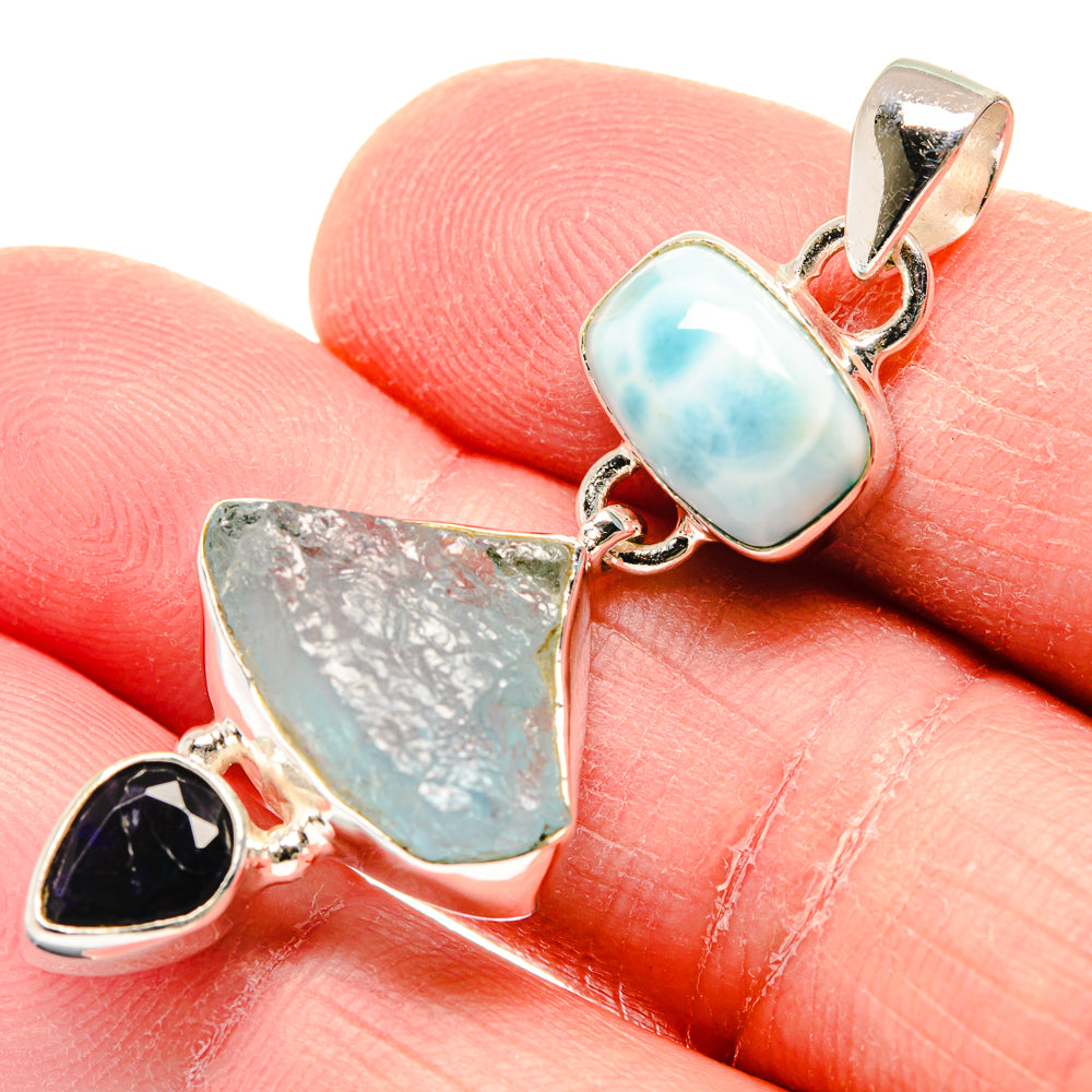 Aquamarine Pendants handcrafted by Anasilvercos - PD19934
