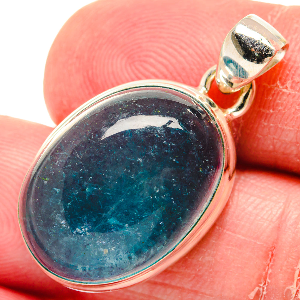 Apatite Pendants handcrafted by Anasilvercos - PD20321