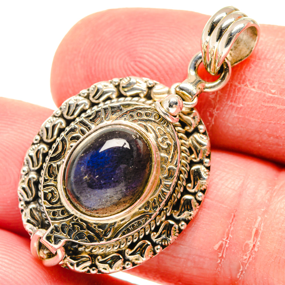 Tanzanite Pendants handcrafted by Anasilvercos - PD20347