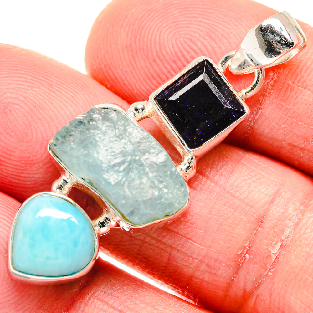 Aquamarine Pendants handcrafted by Anasilvercos - PD20409