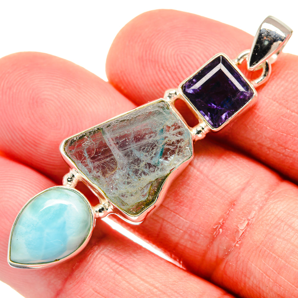 Aquamarine Pendants handcrafted by Anasilvercos - PD20413