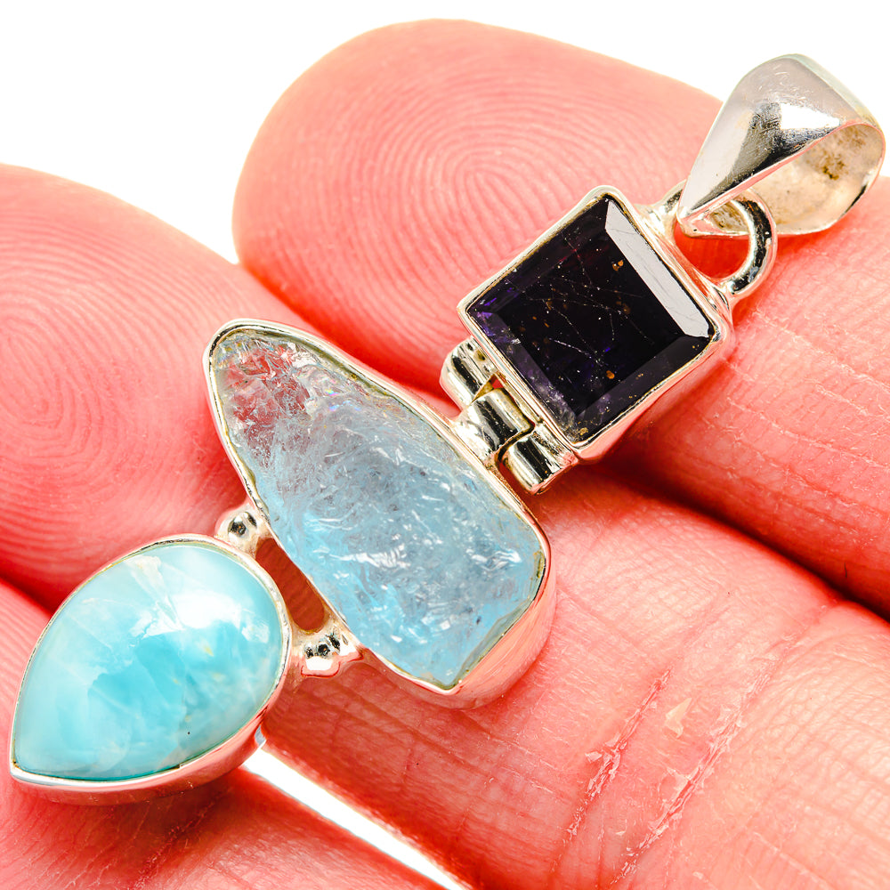 Aquamarine Pendants handcrafted by Anasilvercos - PD20426