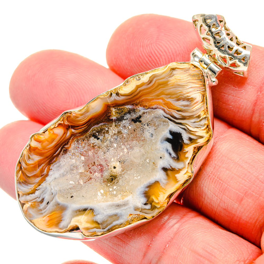 Occo Geode Pendants handcrafted by Anasilvercos - PD20572