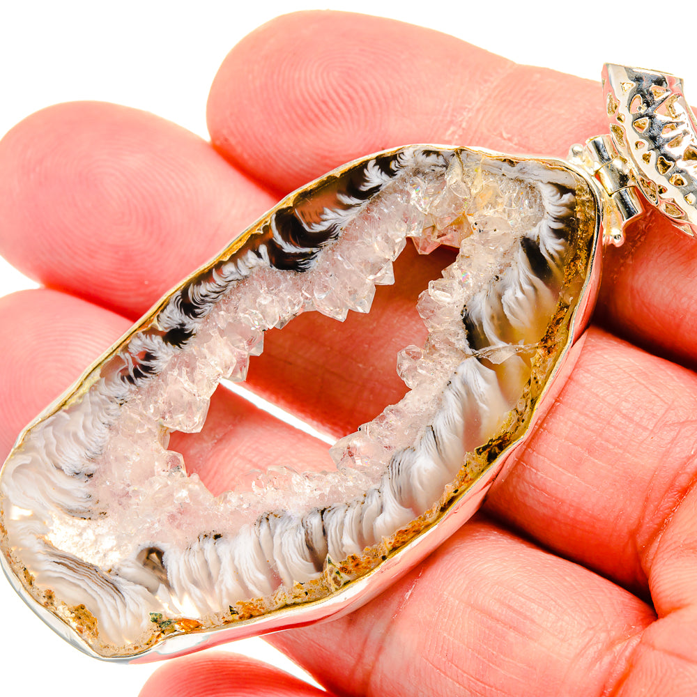 Occo Geode Pendants handcrafted by Anasilvercos - PD20616