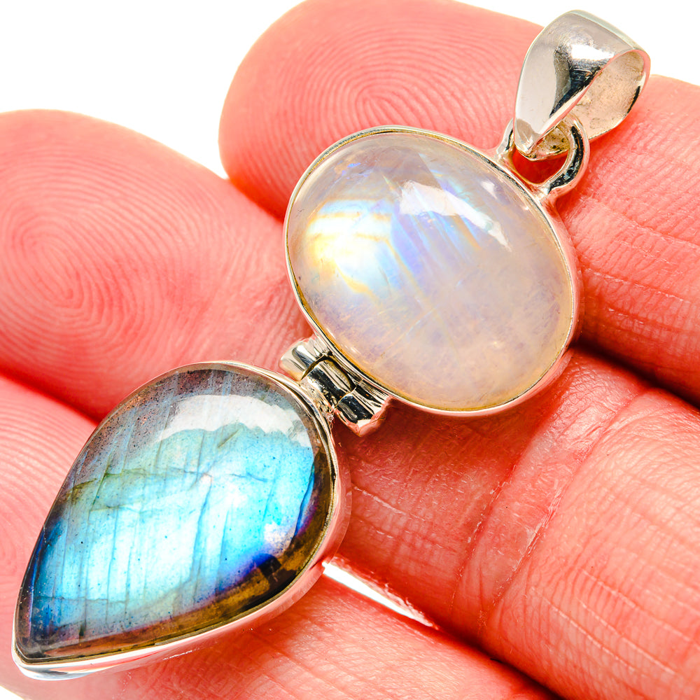 Labradorite Pendants handcrafted by Anasilvercos - PD20709