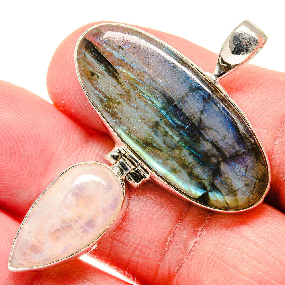 Labradorite Pendants handcrafted by Anasilvercos - PD20866
