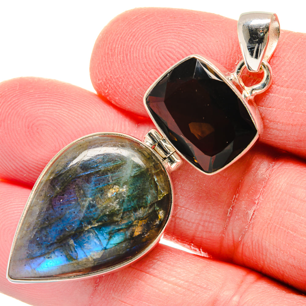 Labradorite Pendants handcrafted by Anasilvercos - PD20868