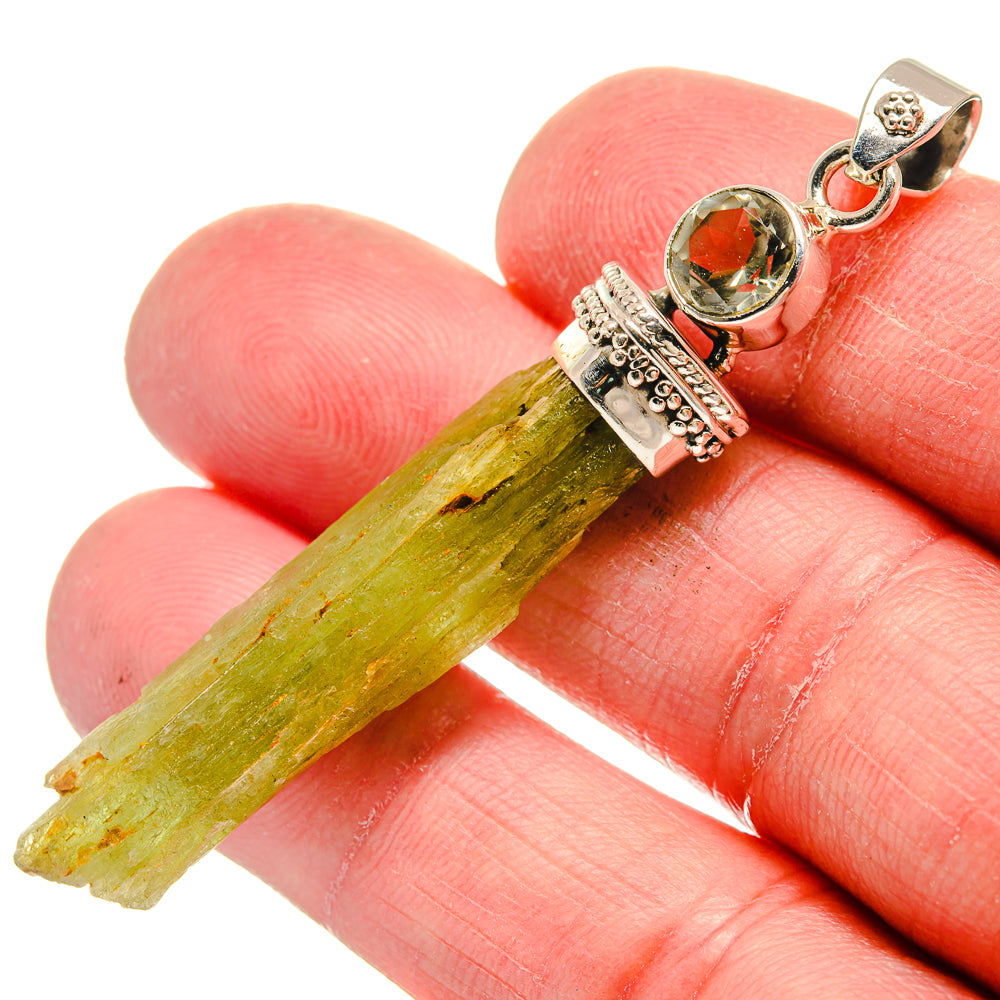 Peridot Pendants handcrafted by Anasilvercos - PD21004