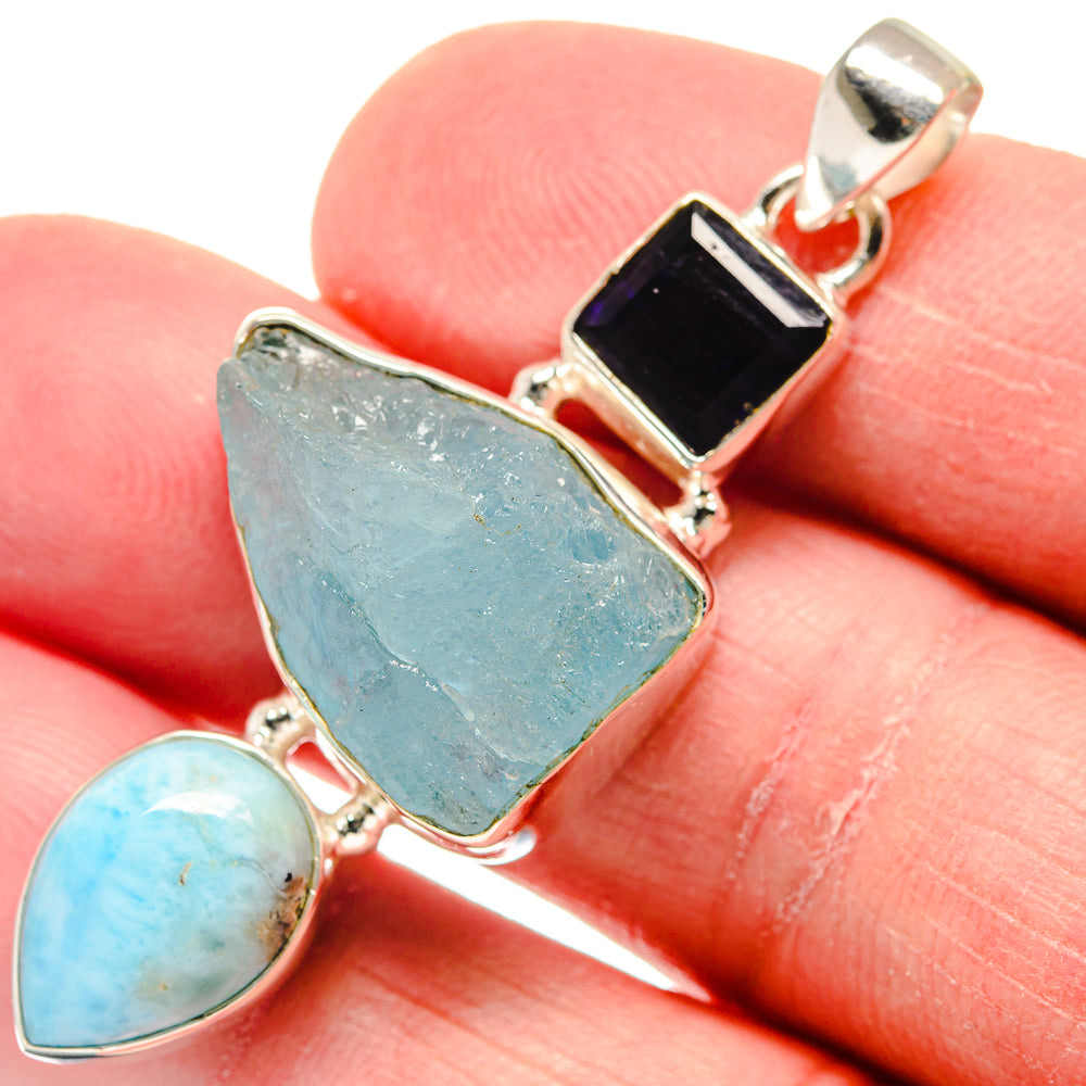 Aquamarine Pendants handcrafted by Anasilvercos - PD21052