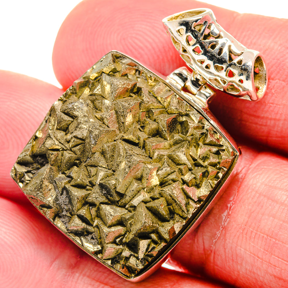 Pyrite Pendants handcrafted by Anasilvercos - PD21220