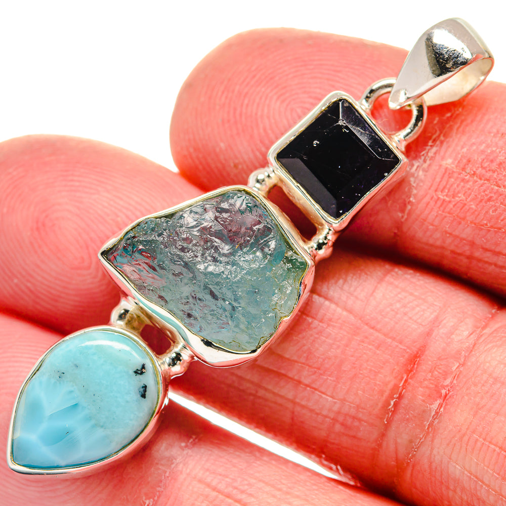 Aquamarine Pendants handcrafted by Anasilvercos - PD21325