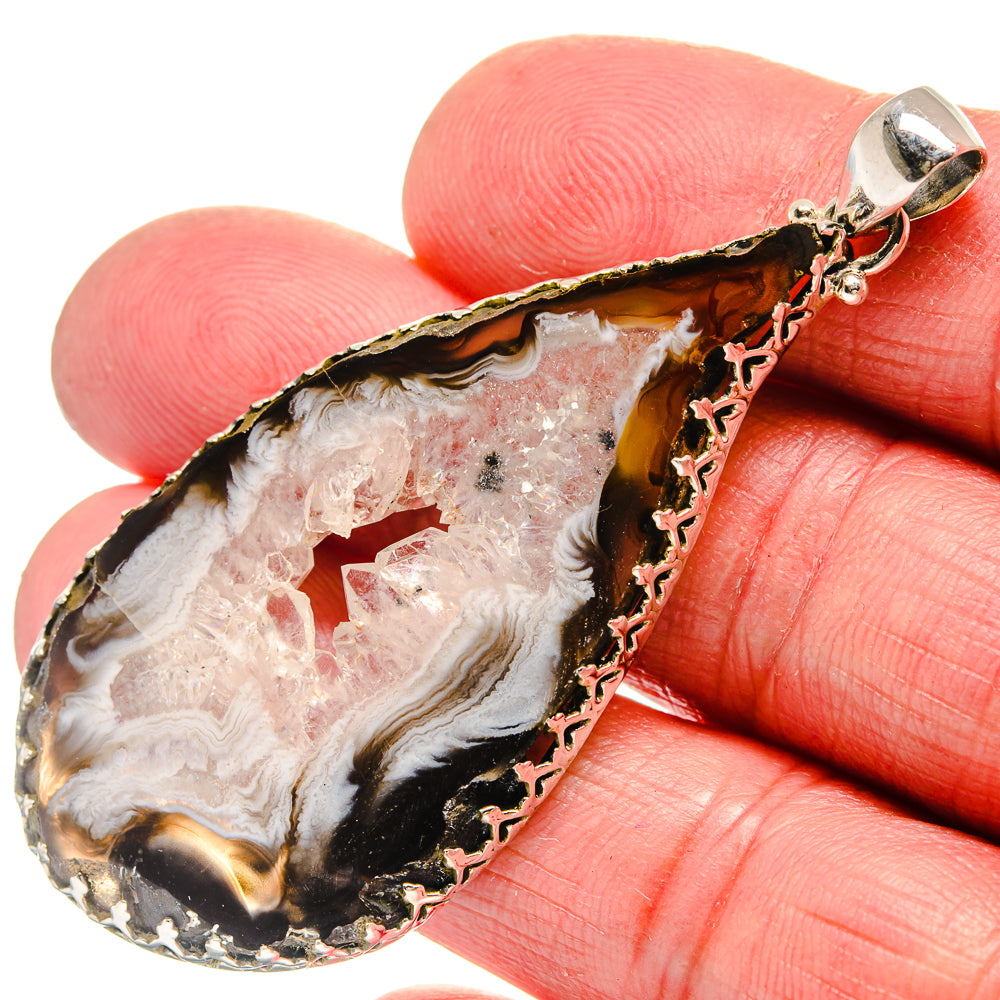 Occo Geode Pendants handcrafted by Anasilvercos - PD21352